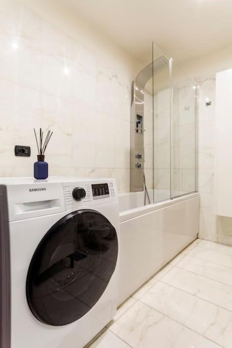 The Boutique Houses - Downtown - Close To Bocconi University มิลาน ภายนอก รูปภาพ