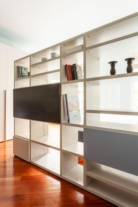 The Boutique Houses - Downtown - Close To Bocconi University มิลาน ภายนอก รูปภาพ